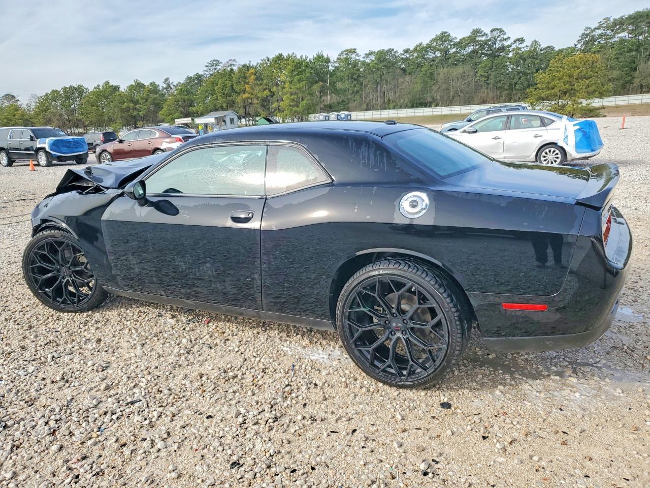 2023 Dodge Challenger Sxt - Image 2