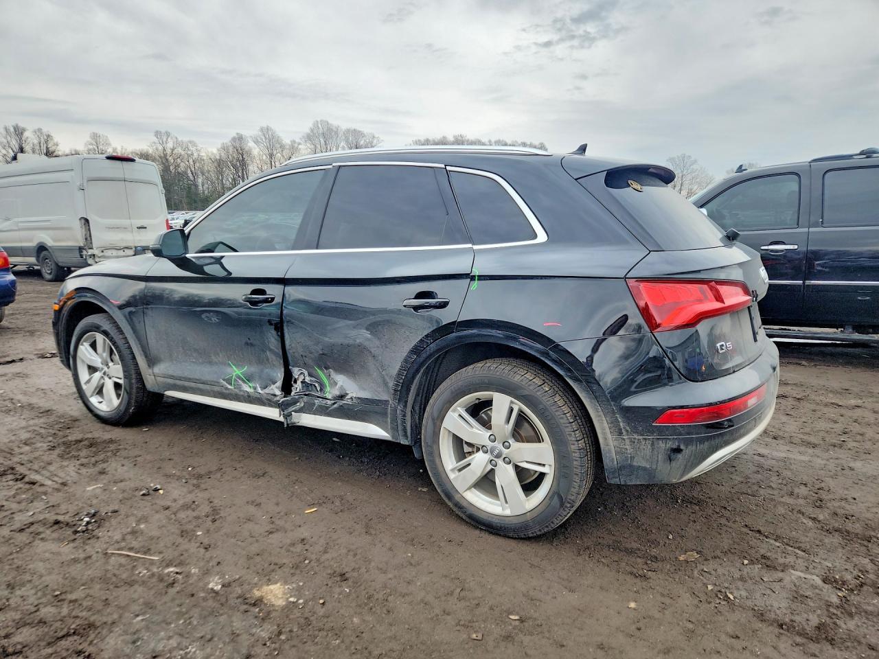 2018 Audi Q5 Premium Plus - Фото 2
