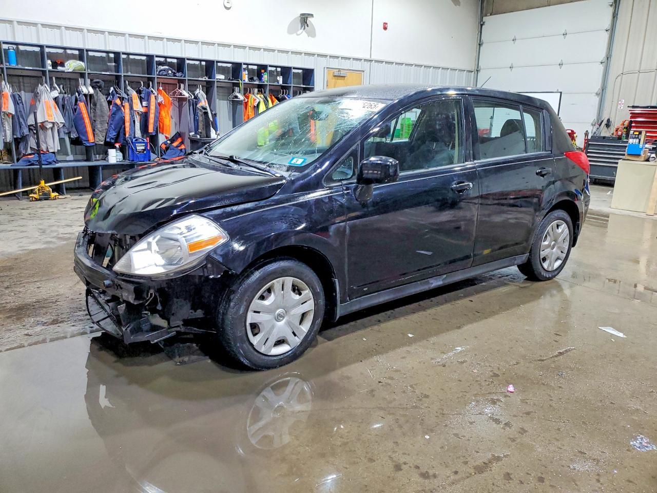 2011 Nissan Versa 1.8 S