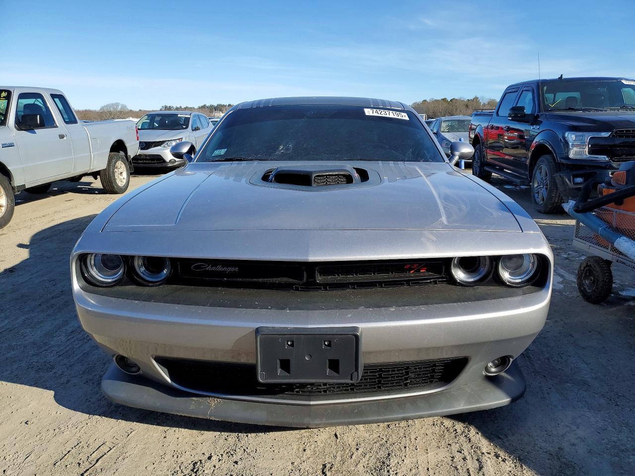 2018 Dodge Challenger R - Фото 5