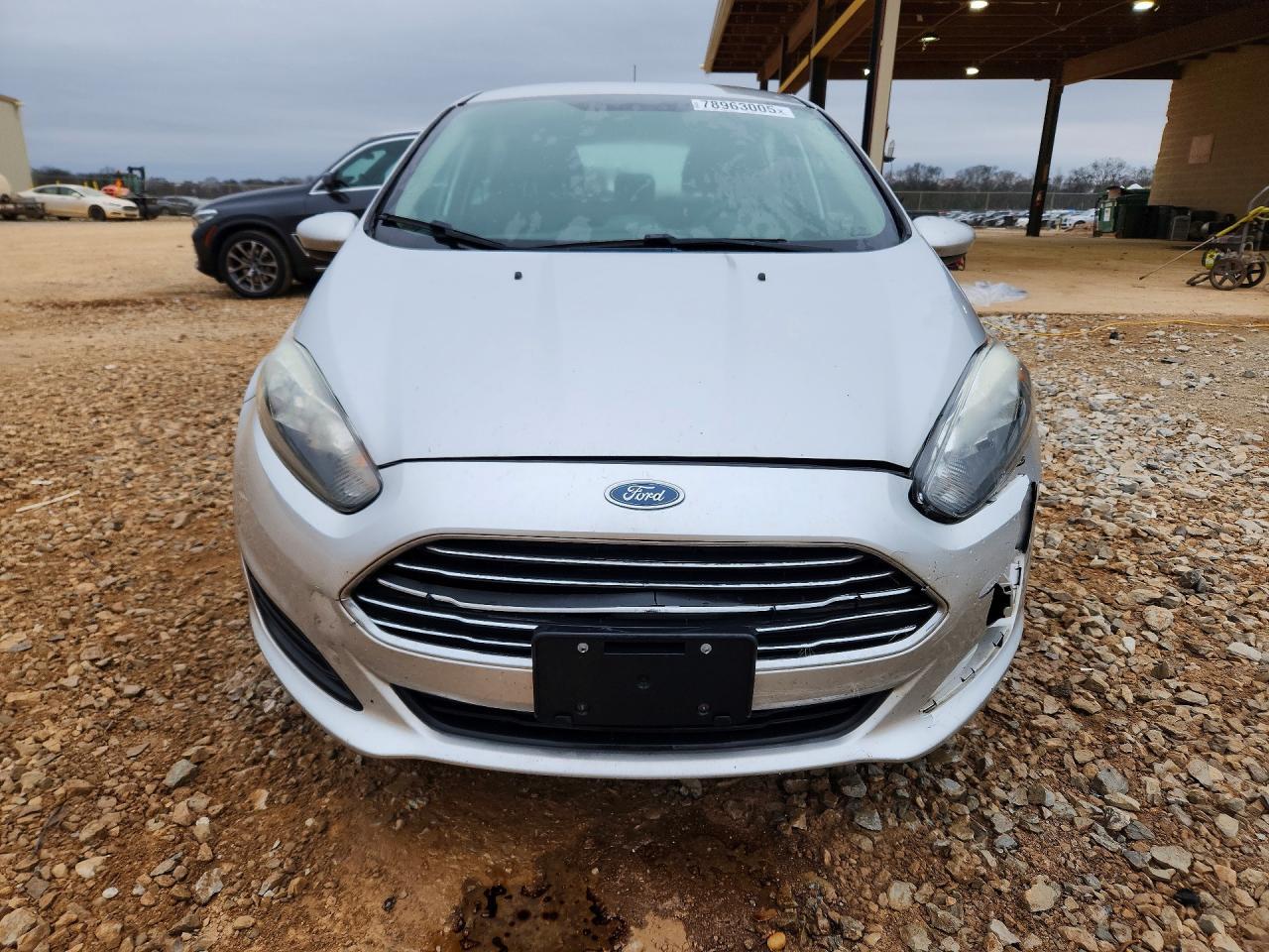 2019 Ford Fiesta Se - Image 5