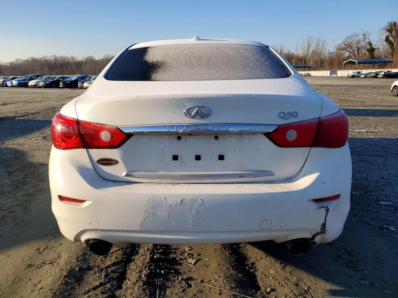 2017 Infiniti Q50 Premium - Image 6