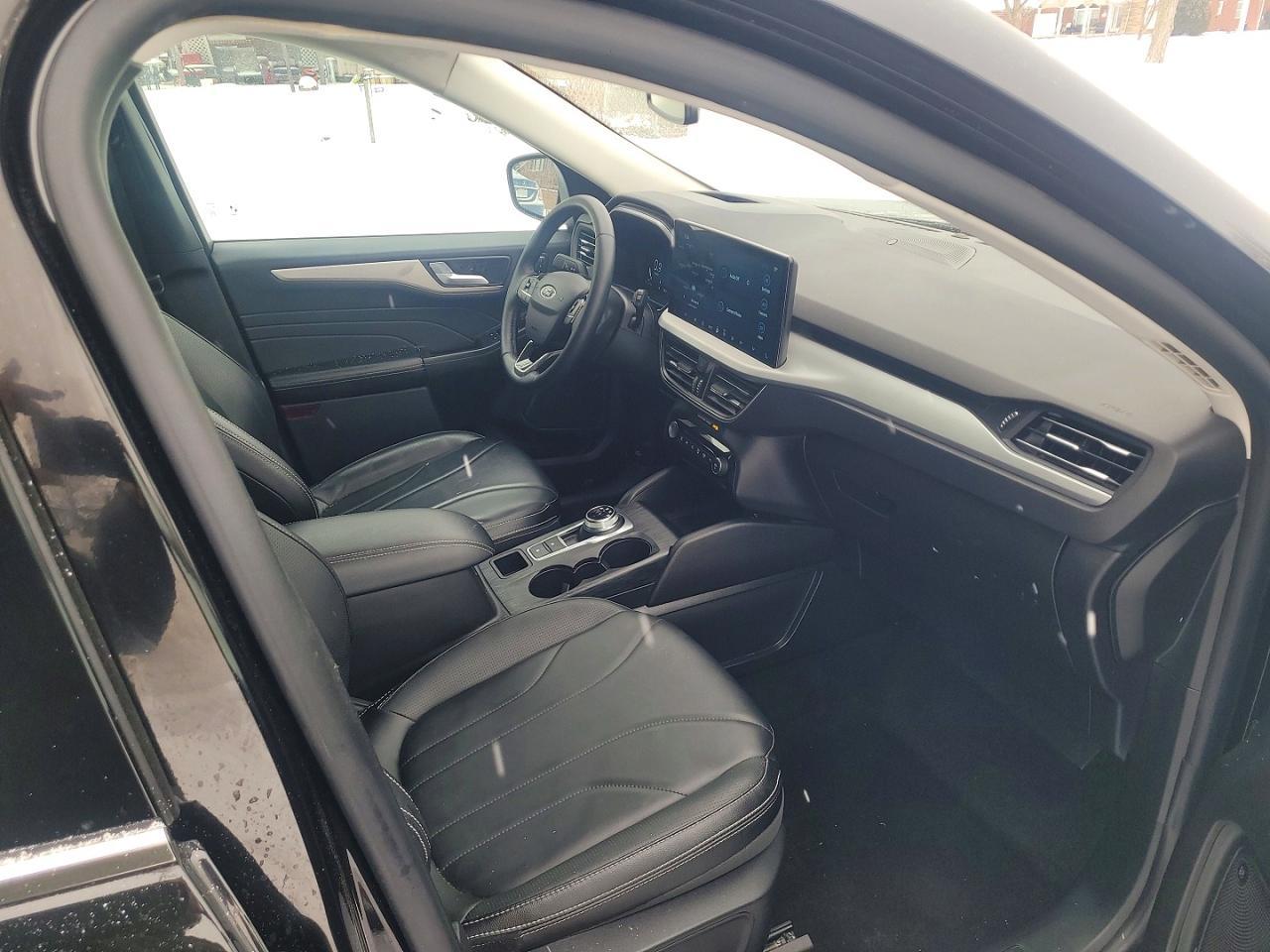 2025 Ford Escape Platinum - Фото 5