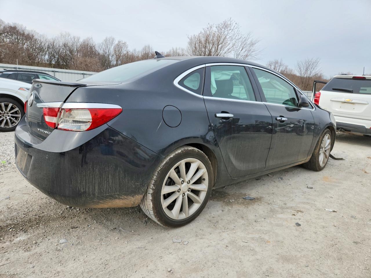 2012 Buick Verano - Image 3