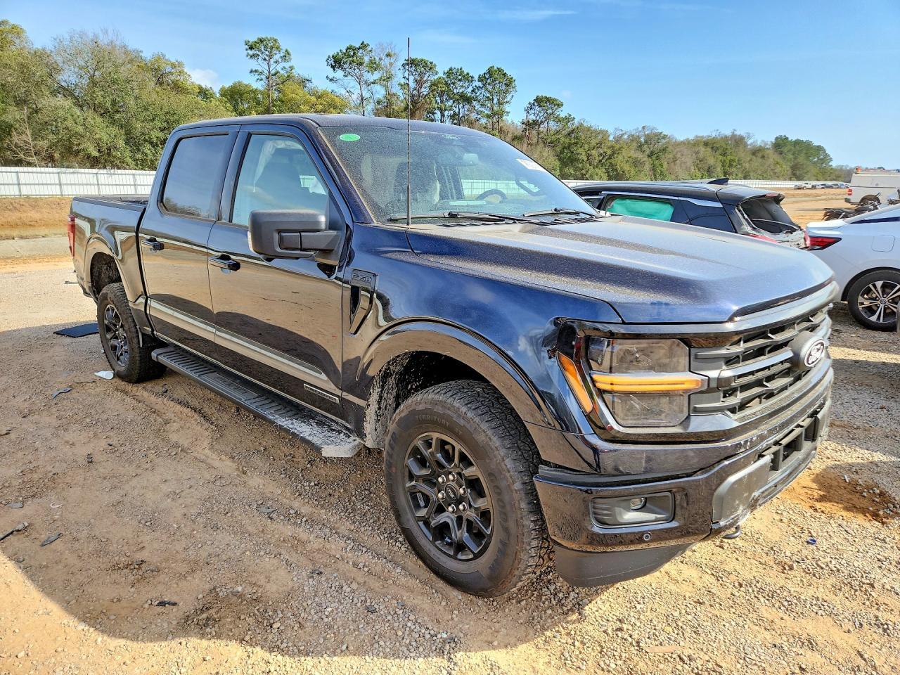 2025 Ford F150 Xlt - Image 4