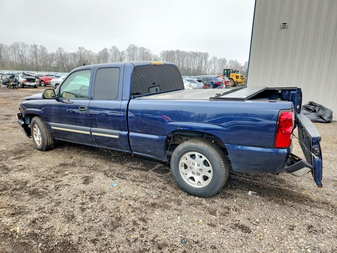 2006 Chevrolet Silverado C1500 - Фото 2
