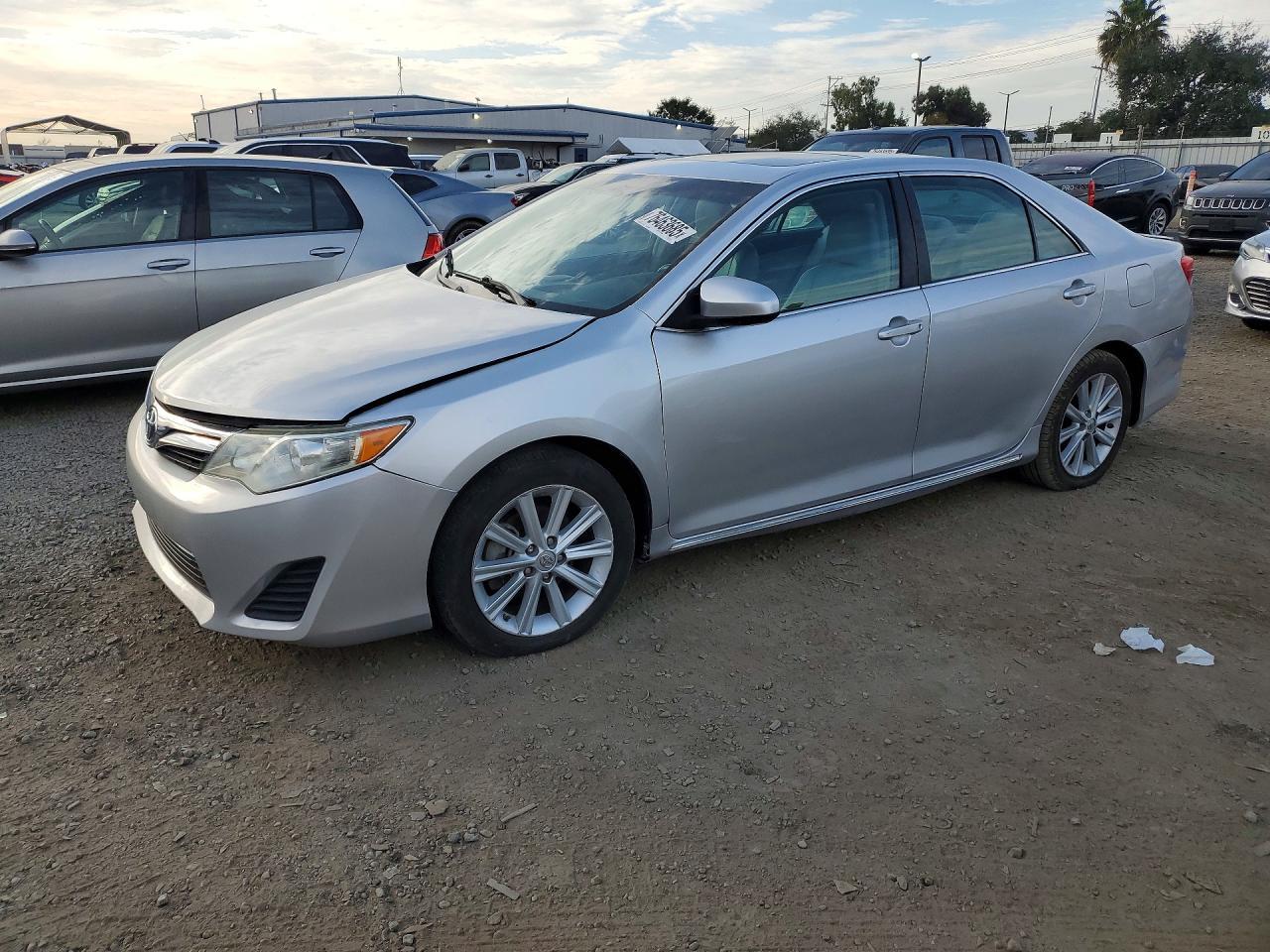 2013 Toyota Camry Hybrid