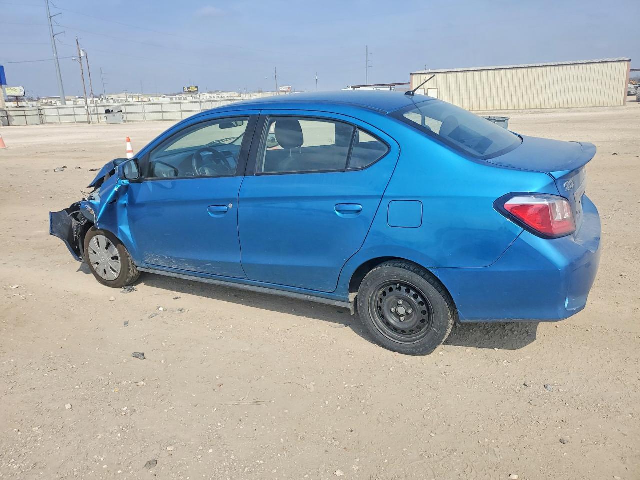 2024 Mitsubishi Mirage G4 Es - Image 2