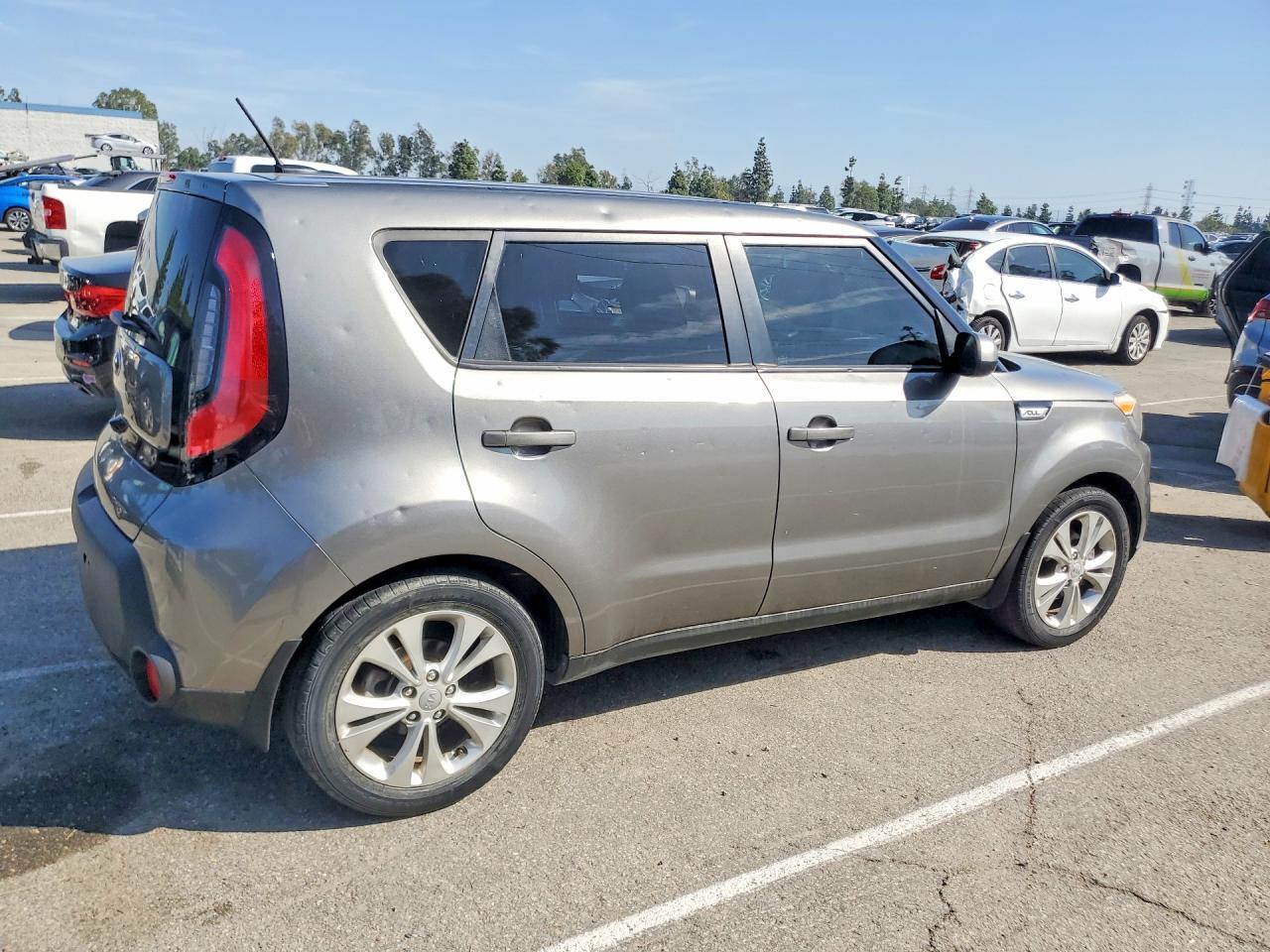 2015 Kia Soul + - Фото 3