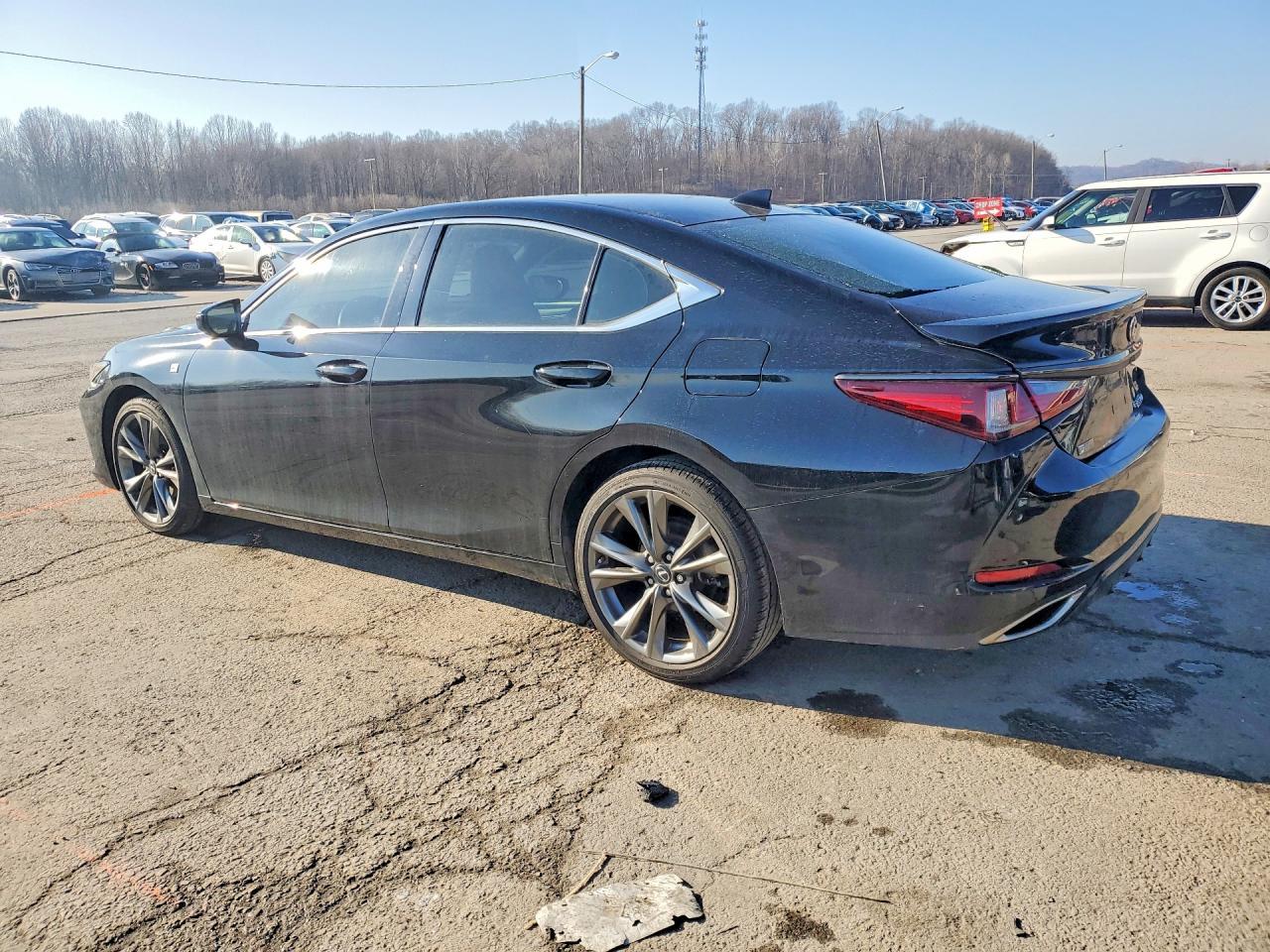 2020 Lexus Es 350 F Sport - Image 2