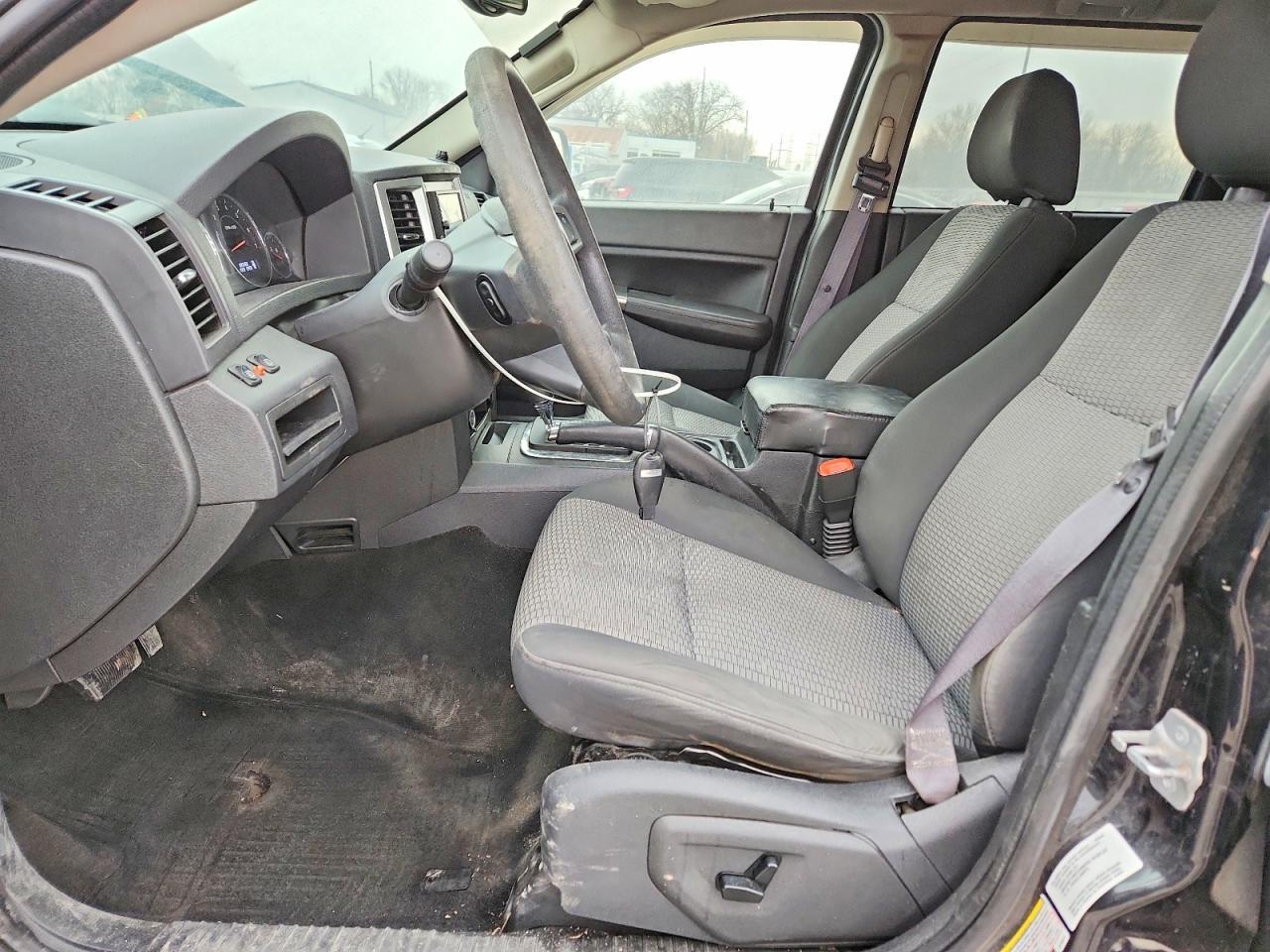 2010 Jeep Grand Cherokee Laredo - Фото 7