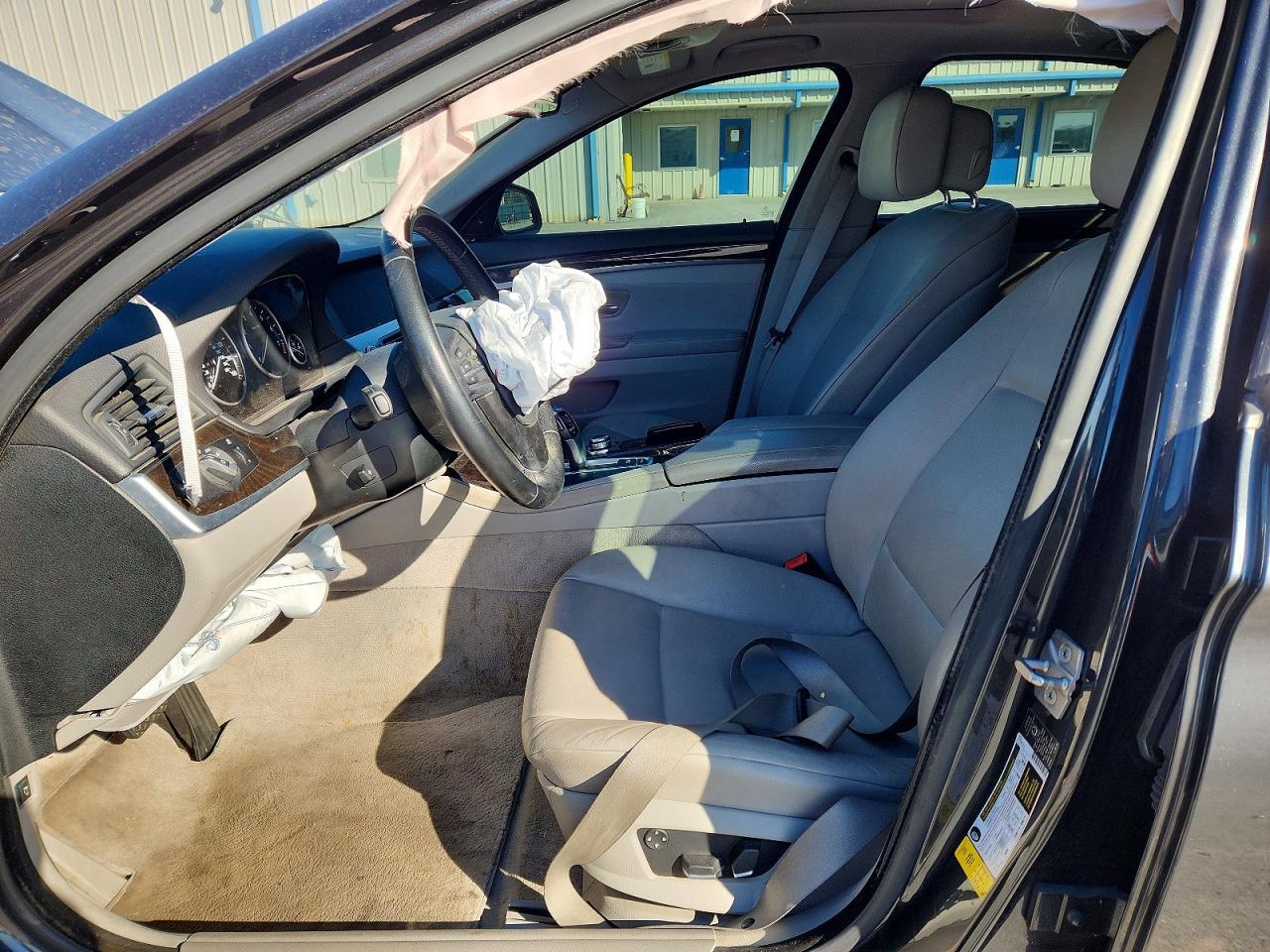 2011 BMW 5 Series 5 - Фото 7