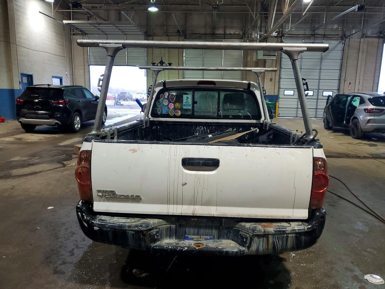 2012 Toyota Tacoma Base - Фото 6