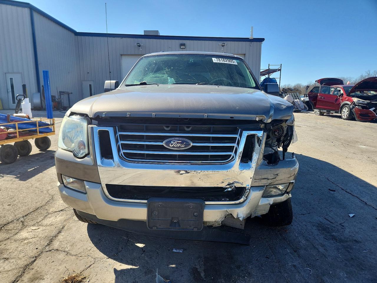 2006 Ford Explorer Eddie Bauer - Image 5