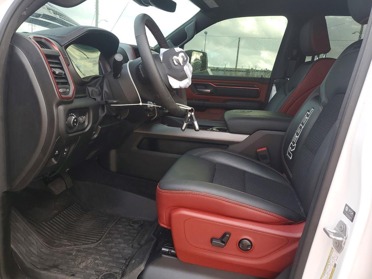 2025 Ram 1500 Rebel - Фото 7