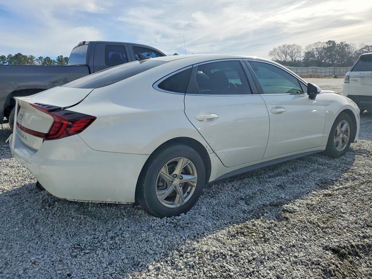 2021 Hyundai Sonata Se - Фото 3