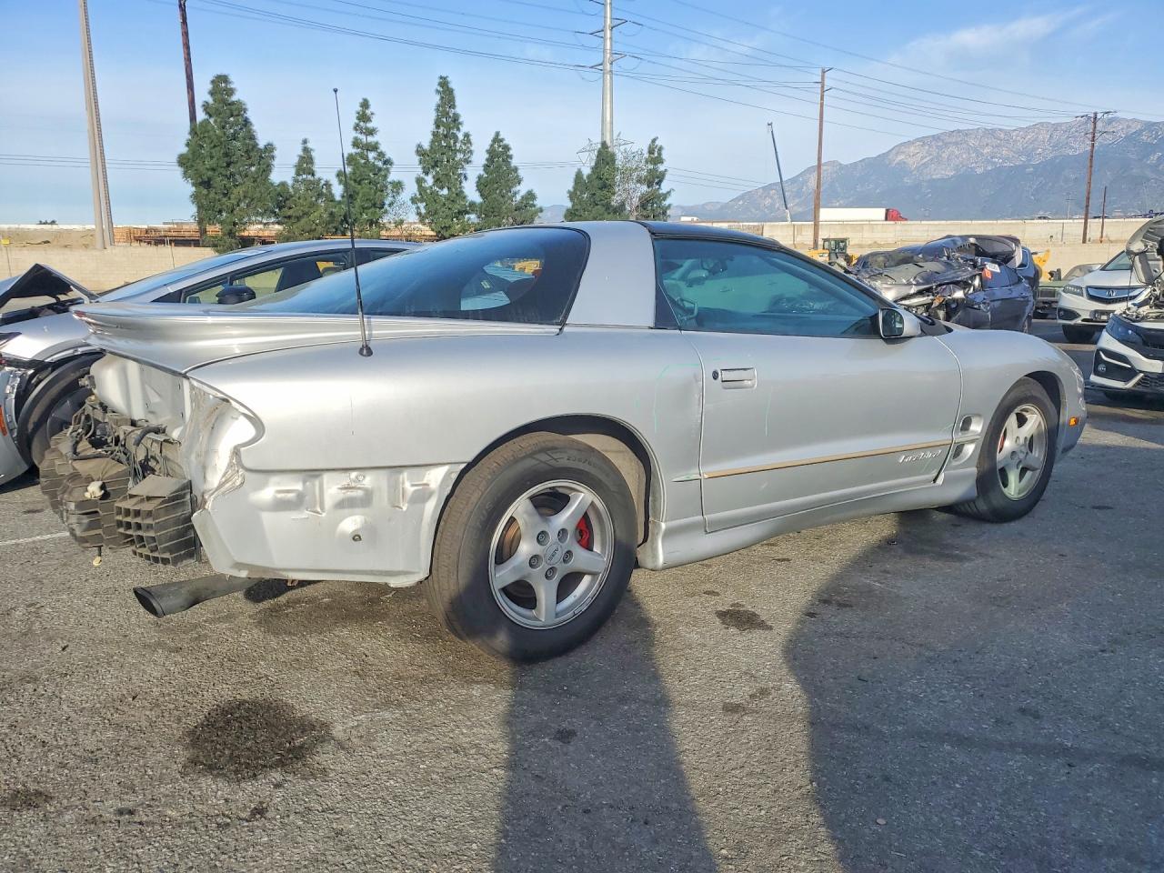 1999 Pontiac Firebird - Image 3