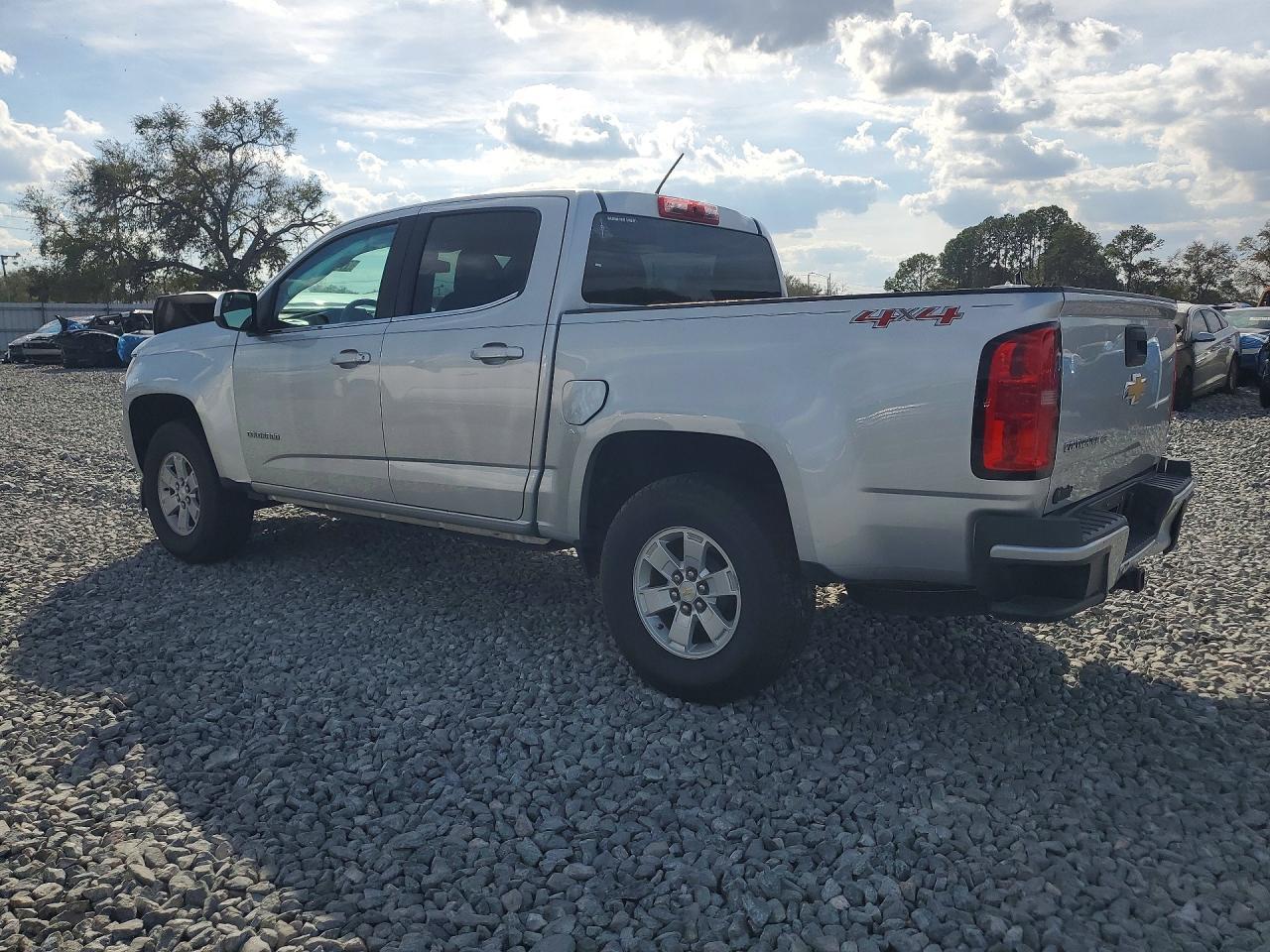 2018 Chevrolet Colorado - Фото 2