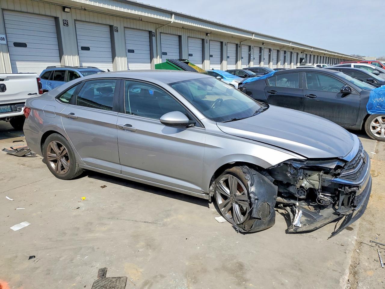 2023 Volkswagen Jetta Se - Фото 4