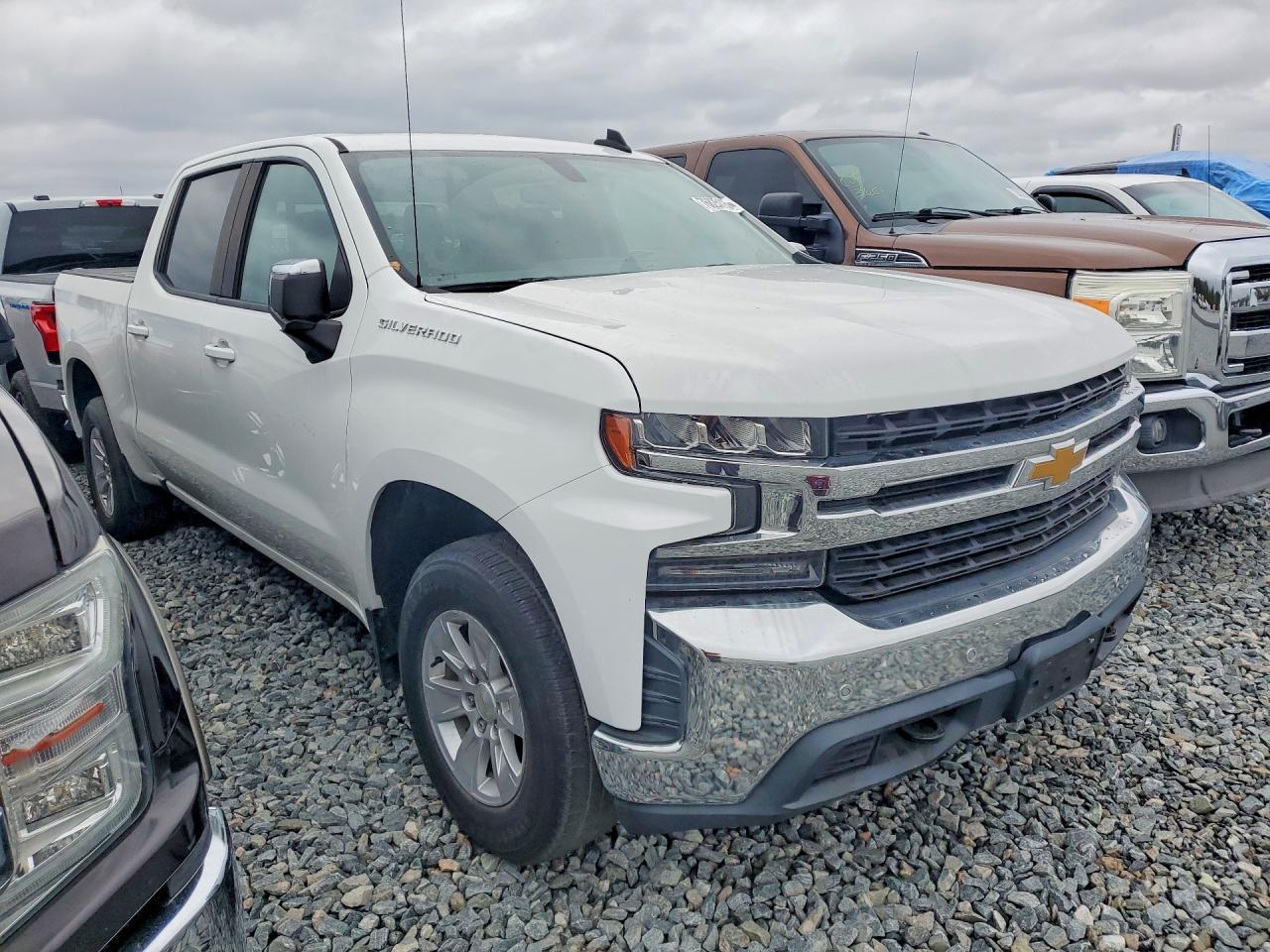 2020 Chevrolet Silverado C1500 Lt - Image 4