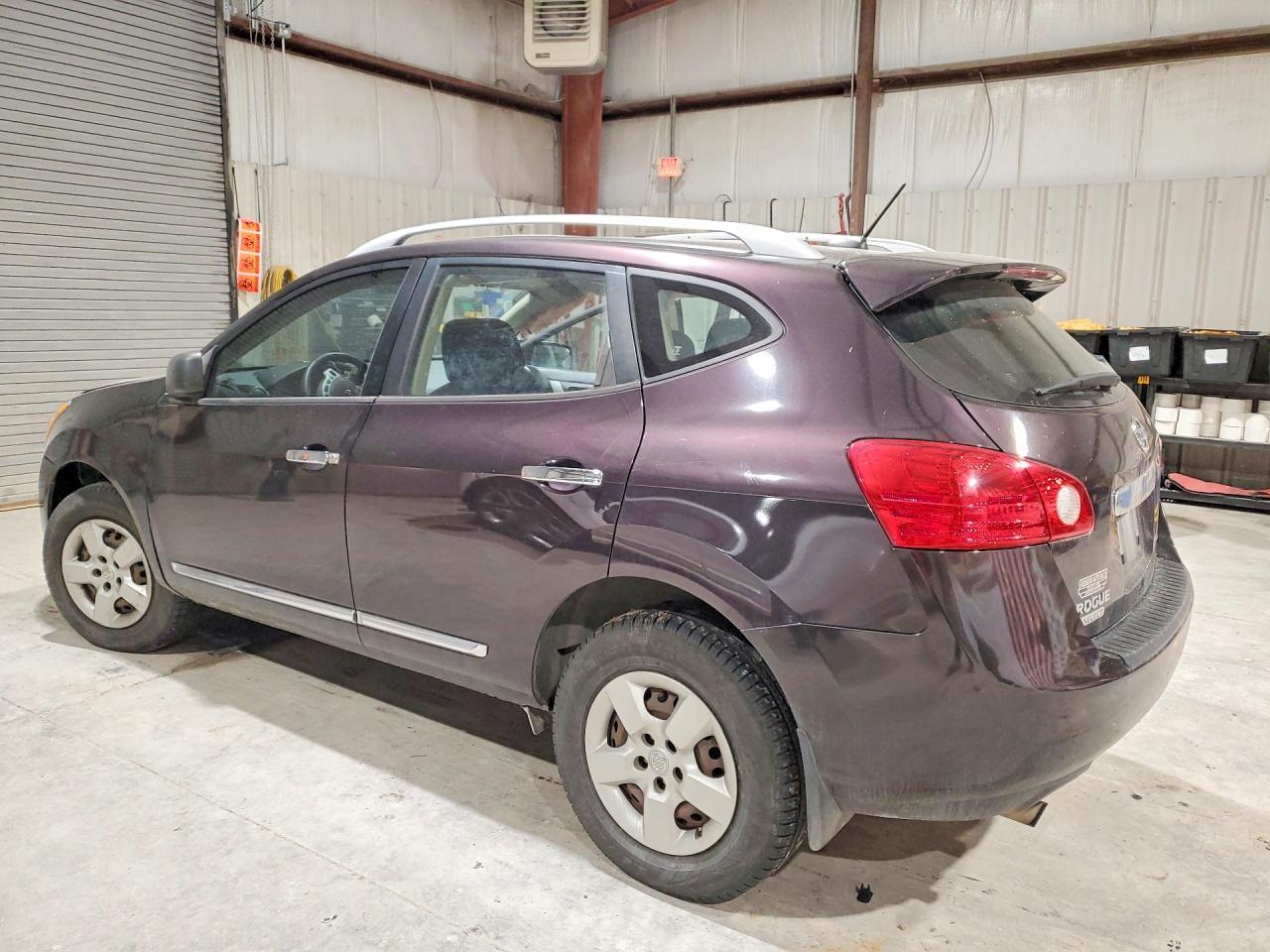 2015 Nissan Rogue Select S - Фото 2