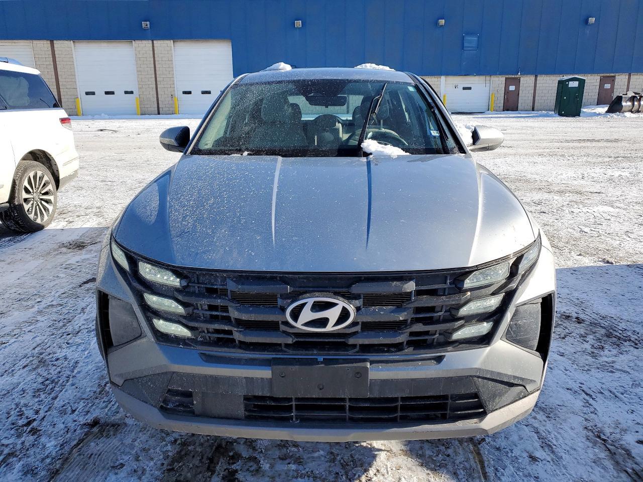 2025 Hyundai Tucson Se - Image 5