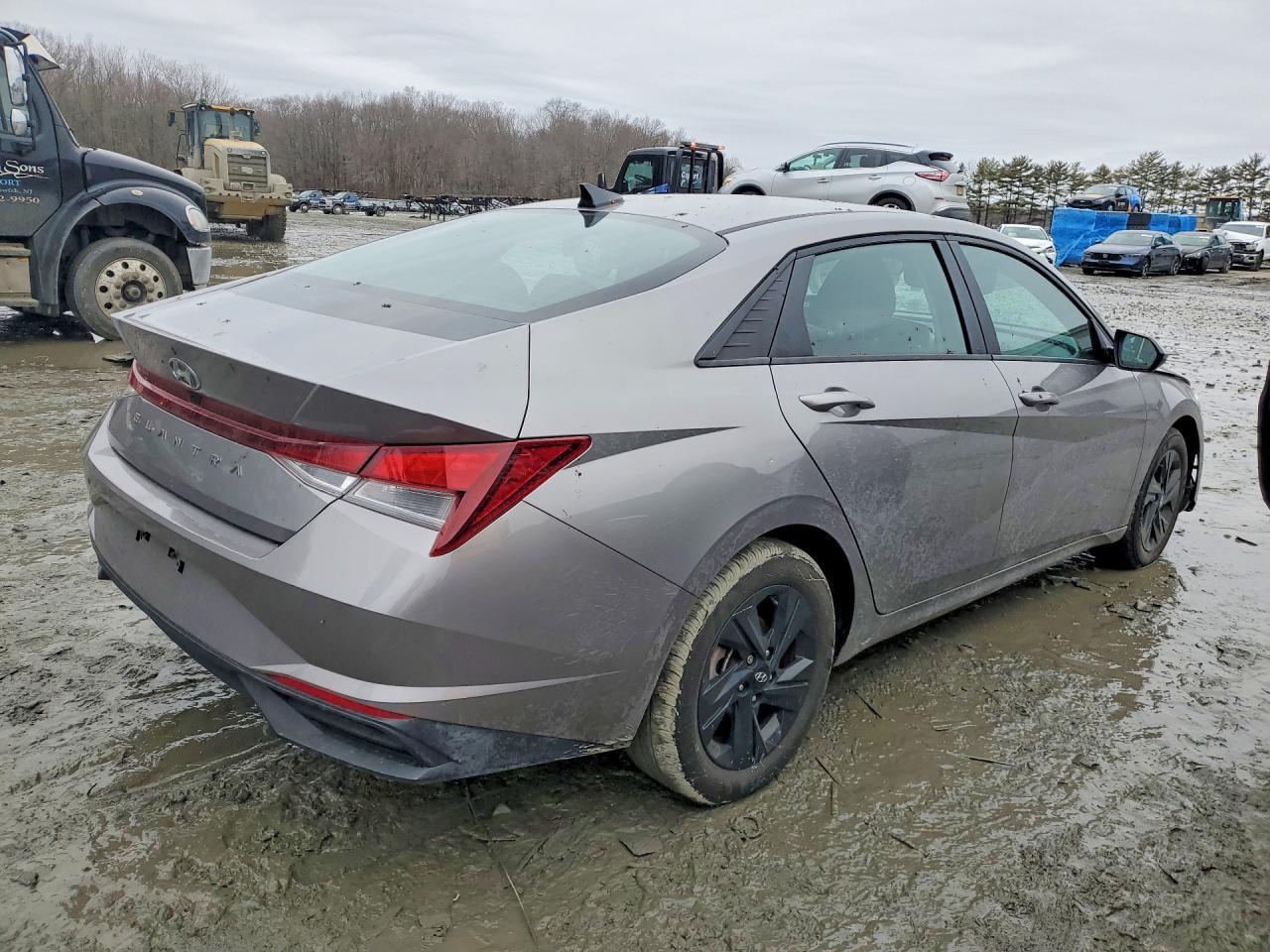 2023 Hyundai Elantra Sel - Image 3