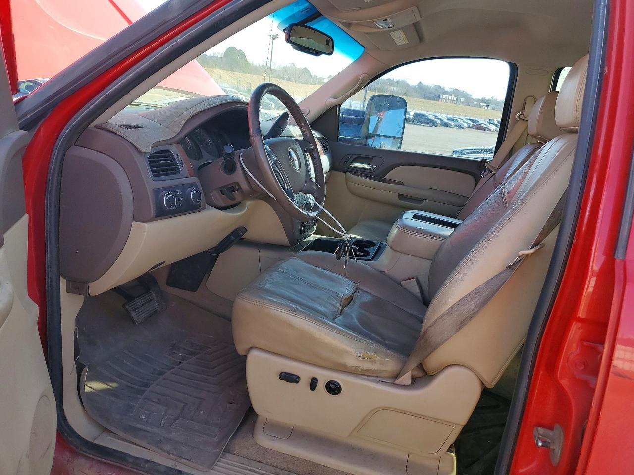 2008 GMC Sierra K2500 Heavy Duty - Image 7