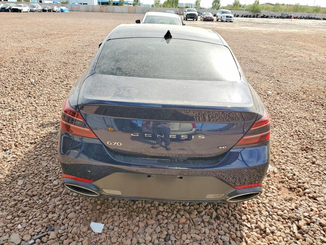2023 Genesis G70 3.3T Standard - Фото 6