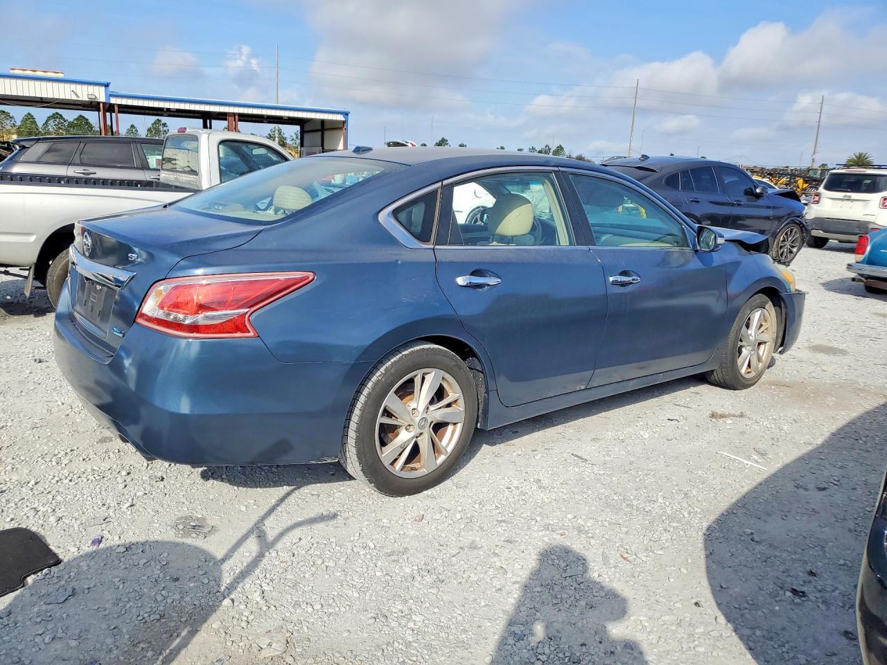 2013 Nissan Altima 2.5 - Фото 3