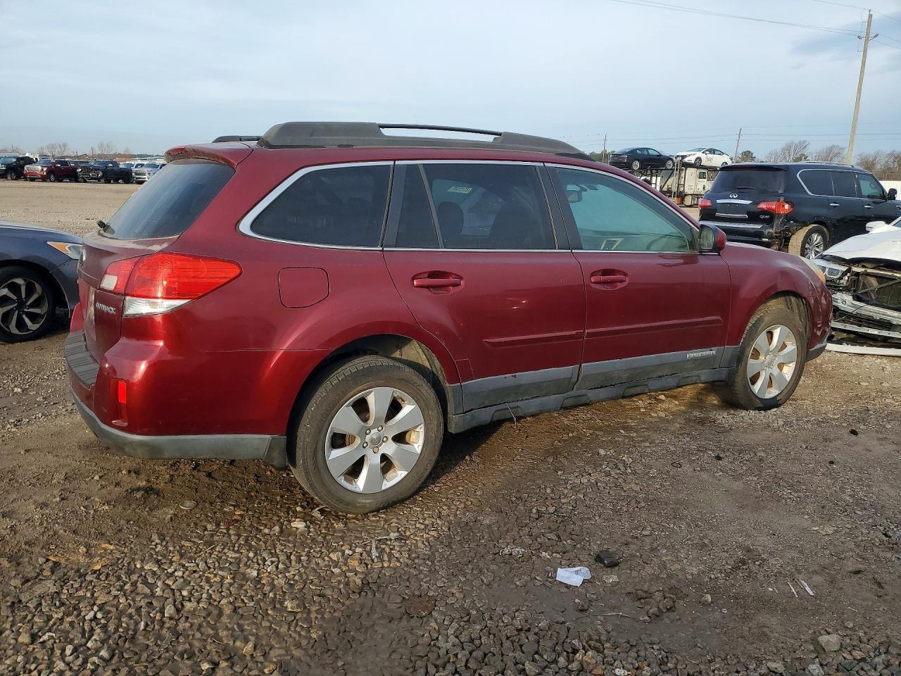 2012 Subaru Outback 2.5I Premium - Image 3