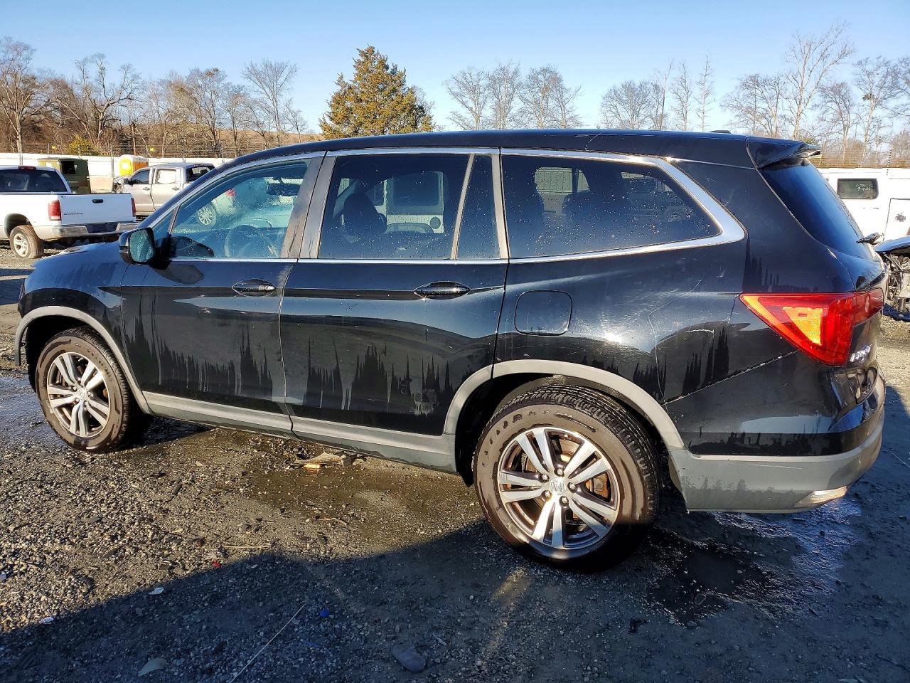 2016 Honda Pilot Exl - Image 2