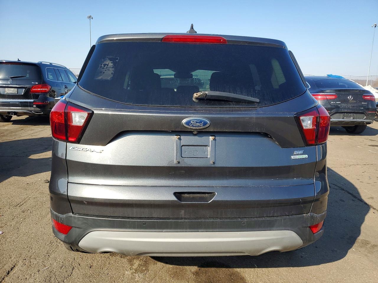 2019 Ford Escape Se - Фото 6