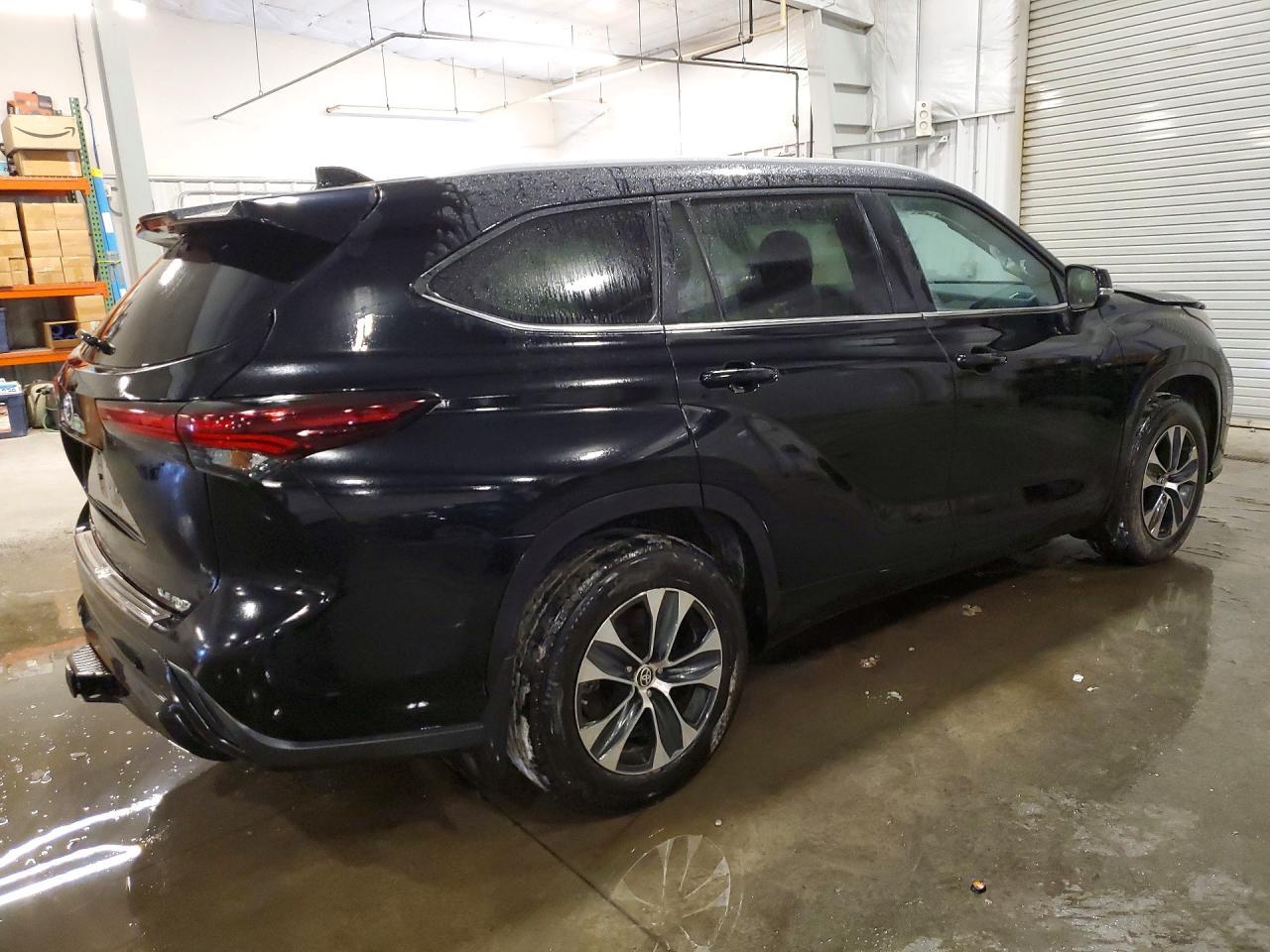 2024 Toyota Highlander Le - Фото 3