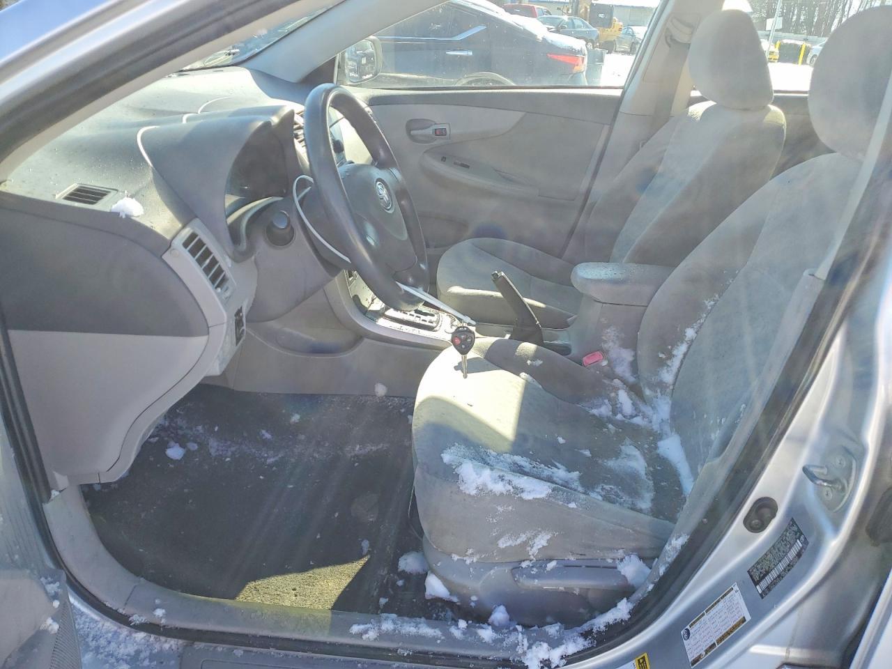 2009 Toyota Corolla Base - Фото 7