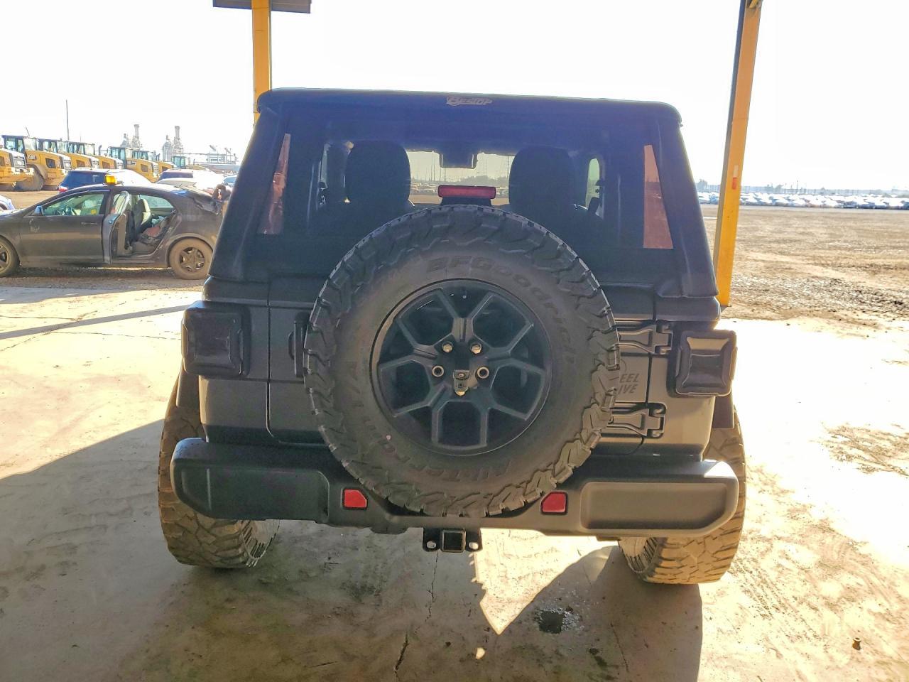 2024 Jeep Wrangler - Фото 6