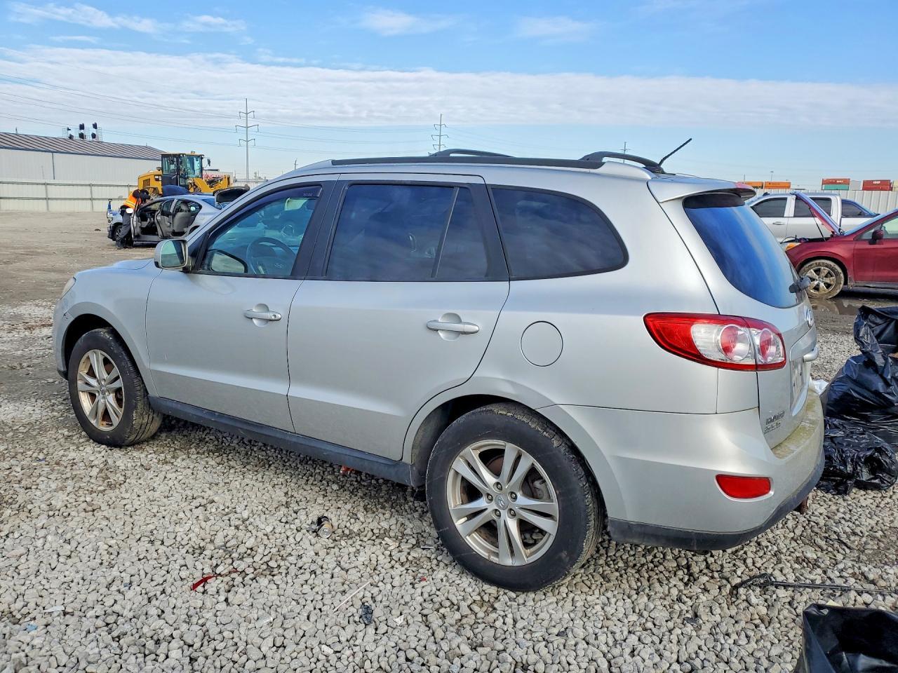 2011 Hyundai Santa Fe - Фото 2