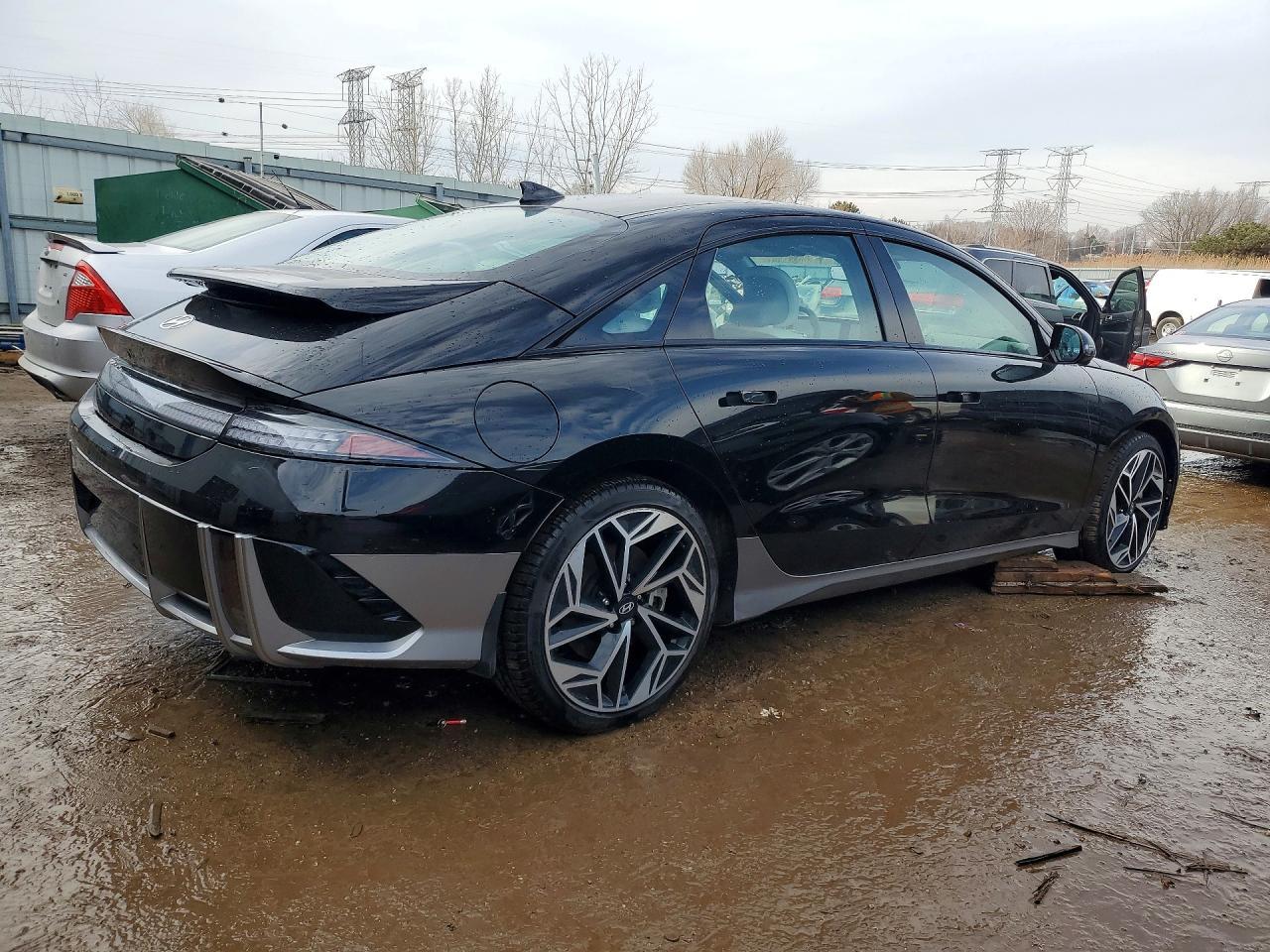 2024 Hyundai Ioniq 6 Limited - Image 3