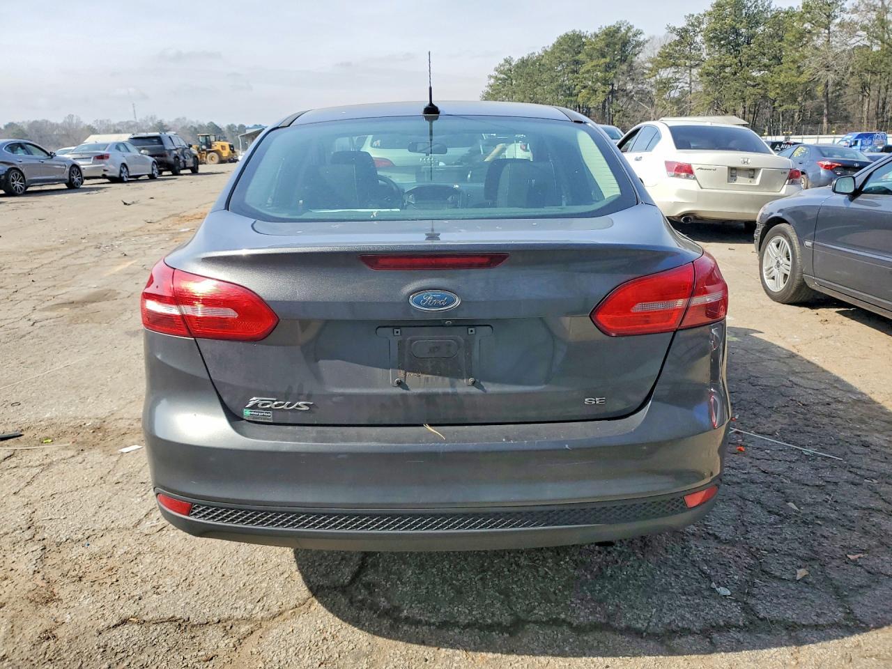 2018 Ford Focus Se - Фото 6
