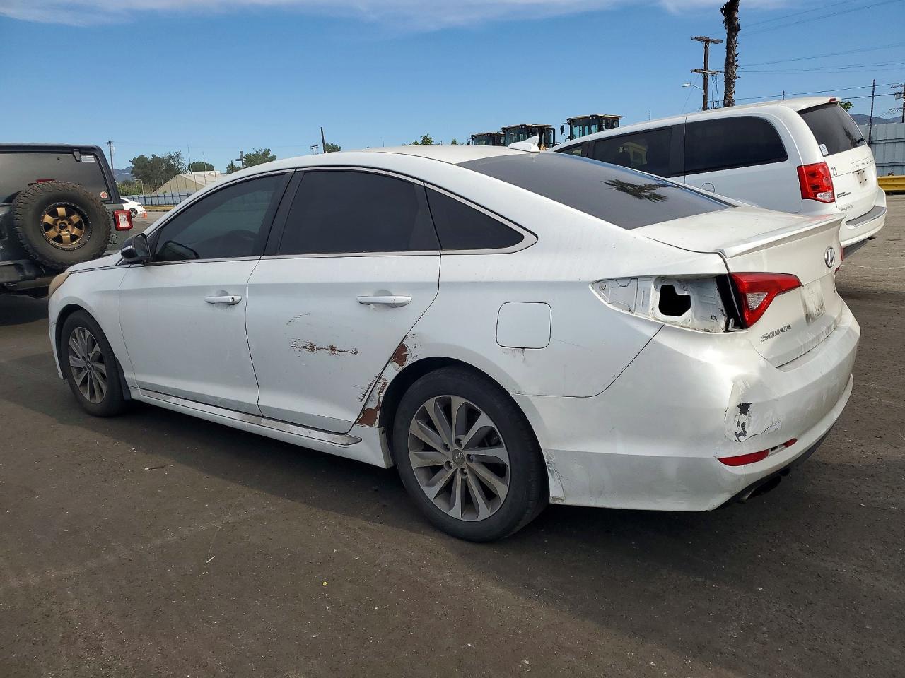 2017 Hyundai Sonata Sport - Image 2