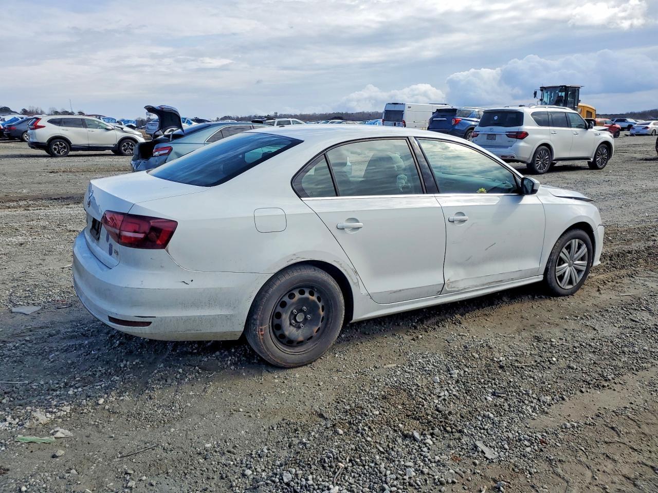 2017 Volkswagen Jetta S - Фото 3