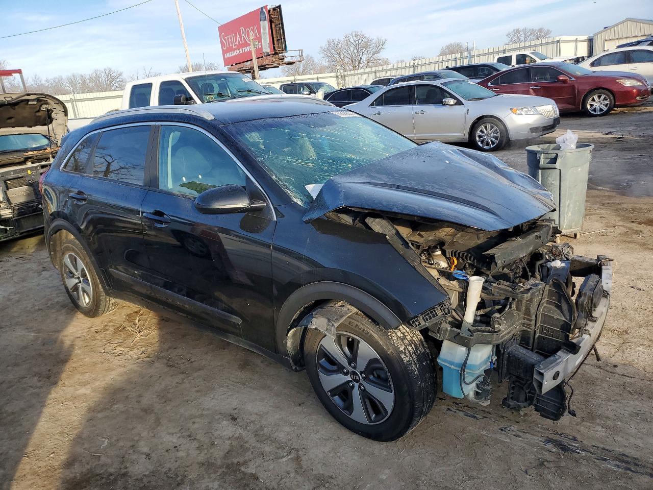 2017 Kia Niro Lx - Image 4