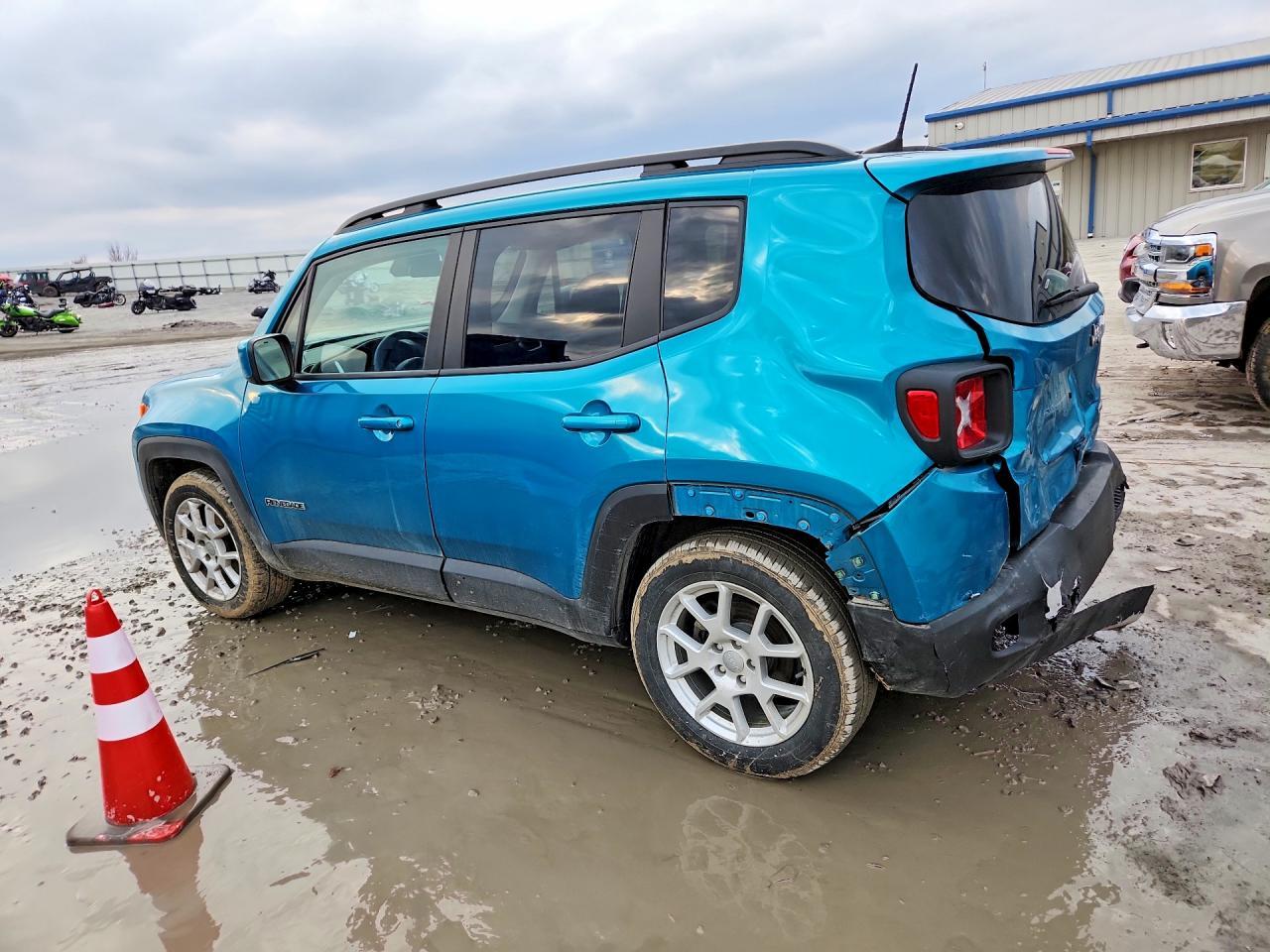 2019 Jeep Renegade Latitude - Фото 2