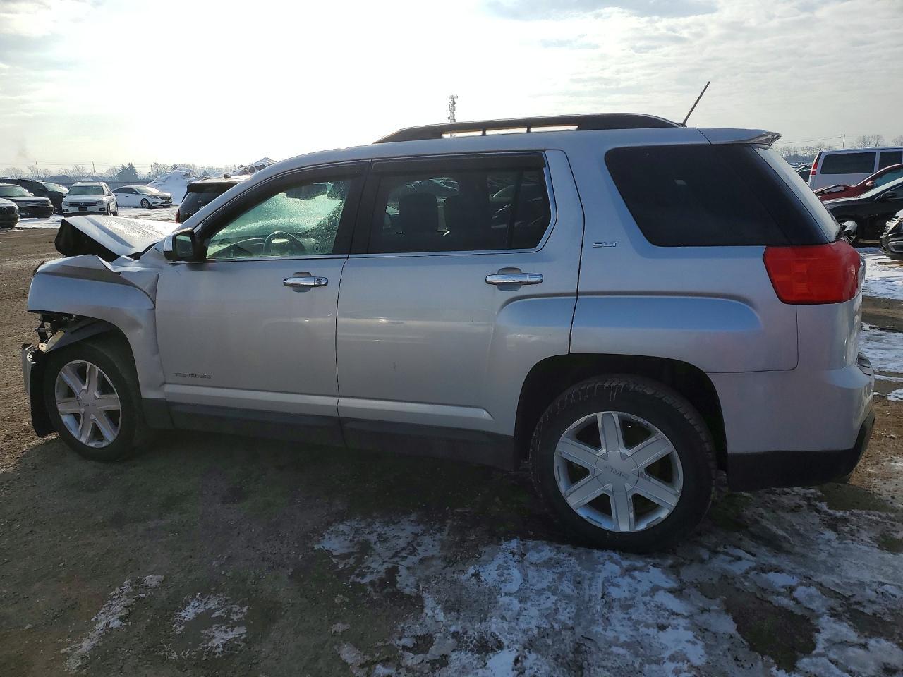 2015 GMC Terrain Slt - Image 2