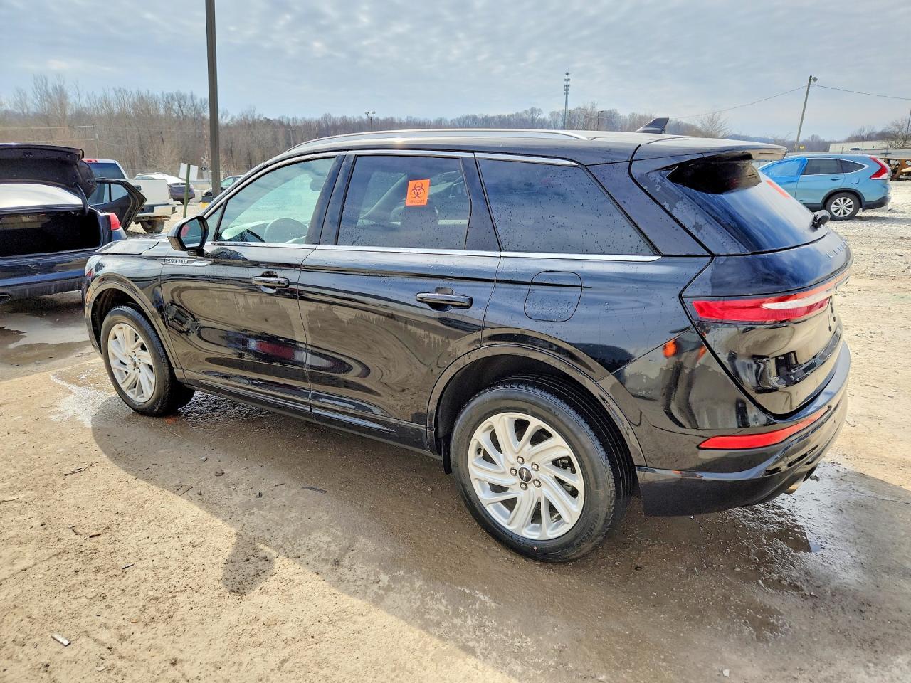 2022 Lincoln Corsair - Image 2