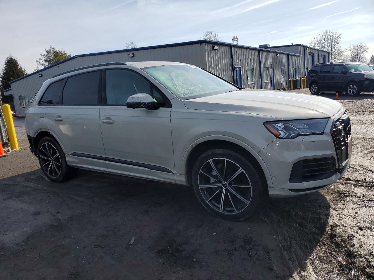2022 Audi Q7 - Фото 4