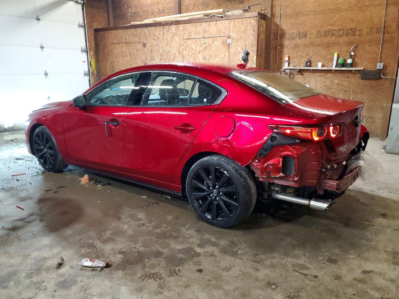 2022 Mazda 3 - Фото 2