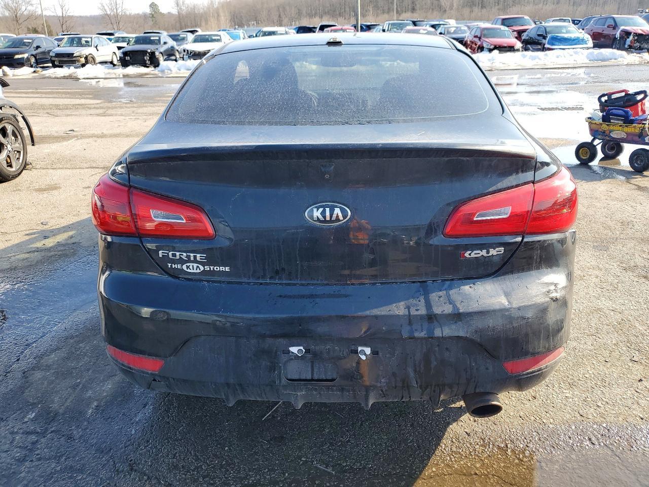 2015 Kia Forte - Фото 6