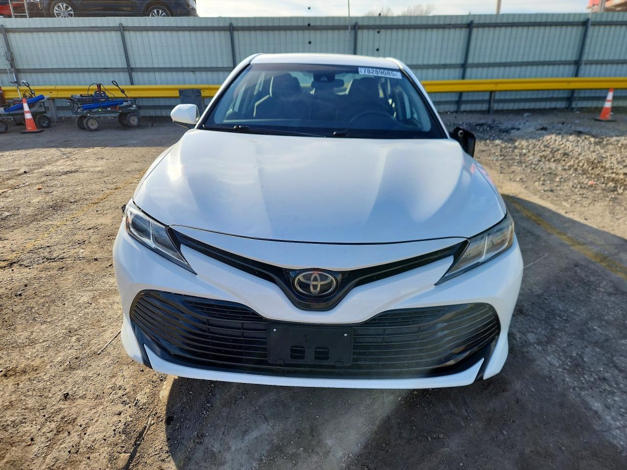 2019 Toyota Camry L - Фото 5