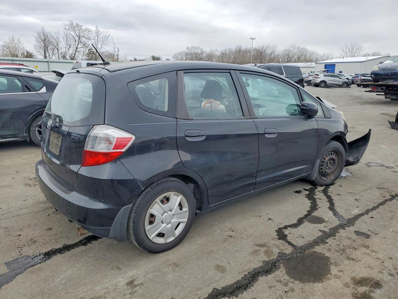 2013 Honda Fit - Фото 3